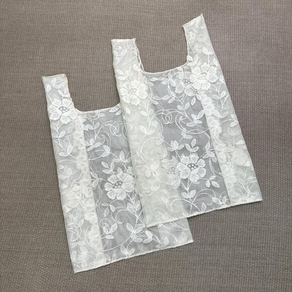 Lace shopping bag with floral design, handmade custom market tote - Picture 6 of 6